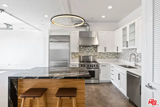 1544 12th Street #303, Santa Monica, CA 90401 - Image #3