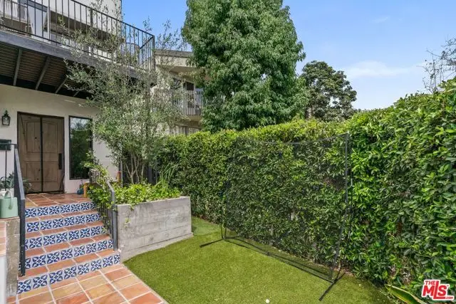 8587 Rugby Drive, West Hollywood, CA 90069 - Image #2