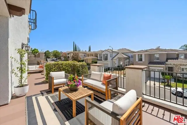 657 S Avenue 61, Los Angeles, CA 90042 - Image #2