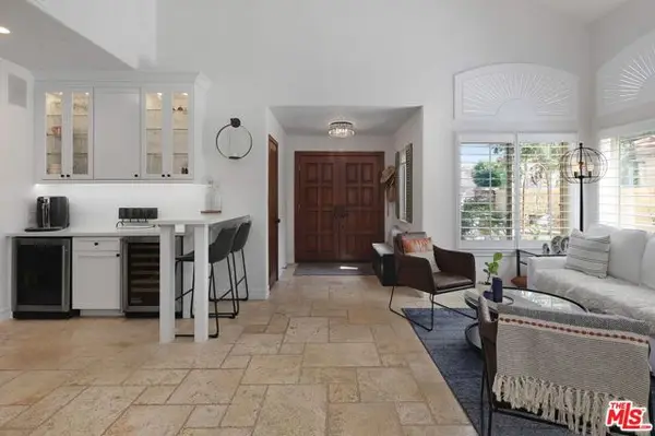 1786 Blossom Court, Thousand Oaks, CA 91320