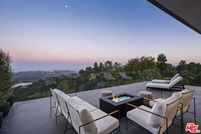 2304 Donella Circle, Los Angeles, CA 90077 - Image #1