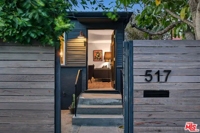 517 Venice Way, Venice, CA 90291 - Image #2