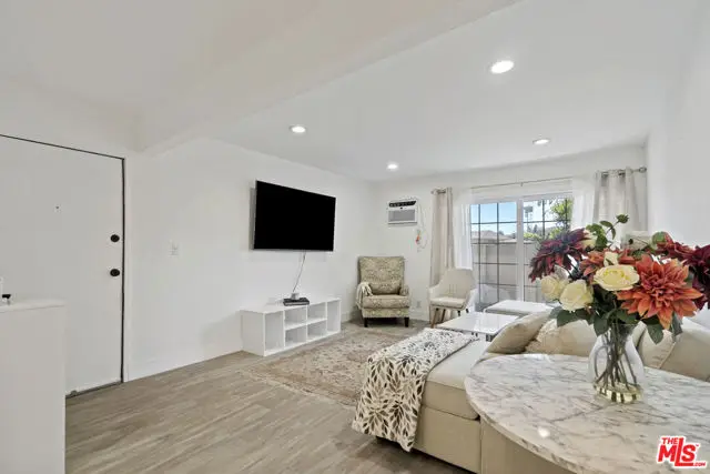 28915 Thousand Oaks Boulevard #186, Agoura Hills, CA 91301 - Image #1