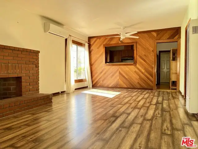 1320 Barrington Way, Glendale, CA 91206 - #3