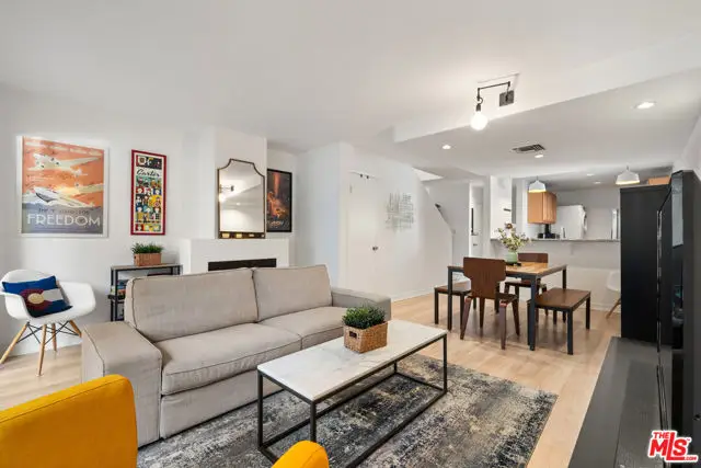 350 Burchett Street #101, Glendale, CA 91203 - Image #1