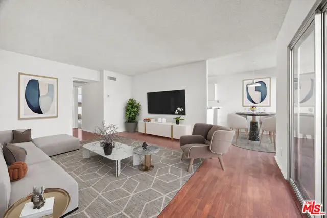 5400 Newcastle Avenue #66, Encino, CA 91316 - Image #3