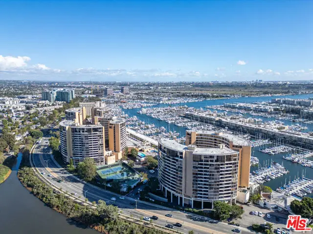 4316 Marina City Dr #1033, Marina Del Rey, CA 90292 - #1