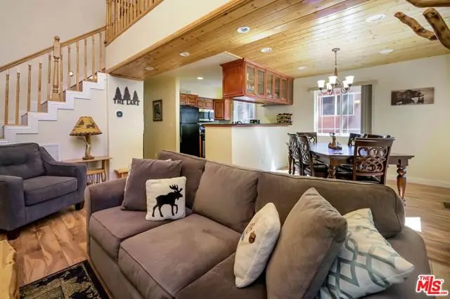 42632 Cedar Avenue, Big Bear Lake, CA 92315 - Image #3