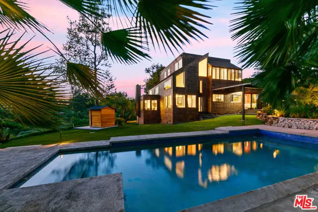 6649 Zumirez Drive, Malibu, CA 90265 - Image #1