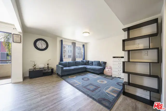 435 S Virgil Avenue #225, Los Angeles, CA 90020 - Image #2