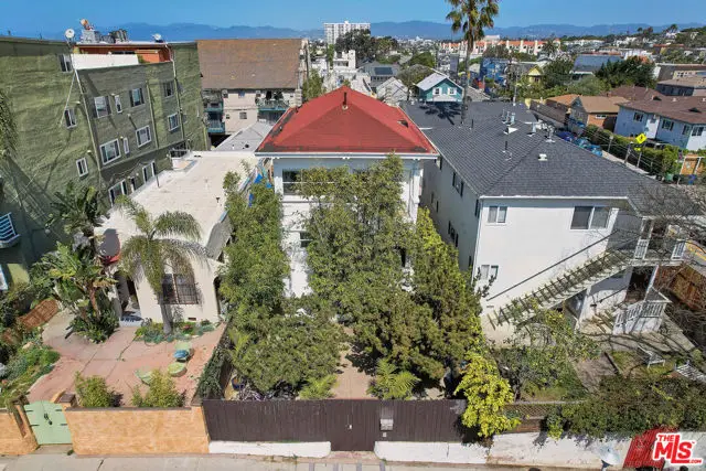 51 Sunset Avenue, Venice, CA 90291 - Image #2