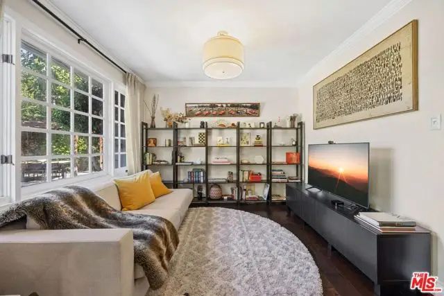 3854 Vineland Avenue, Studio City, CA 91604 - Image #3