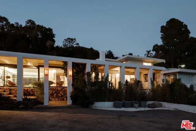 248 N Glenroy Avenue, Los Angeles, CA 90049 - Image #3