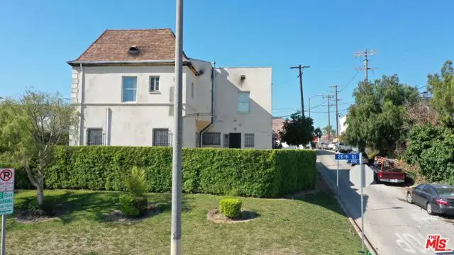4901 W 20th Street, Los Angeles, CA 90016 - Image #3