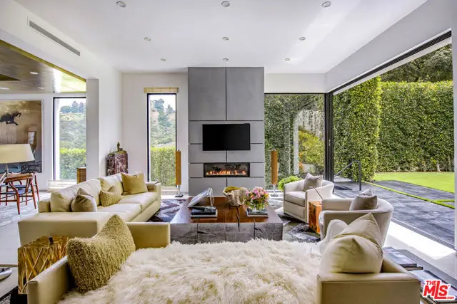 9852 San Circle, Beverly Hills, CA 90210 - Image #1