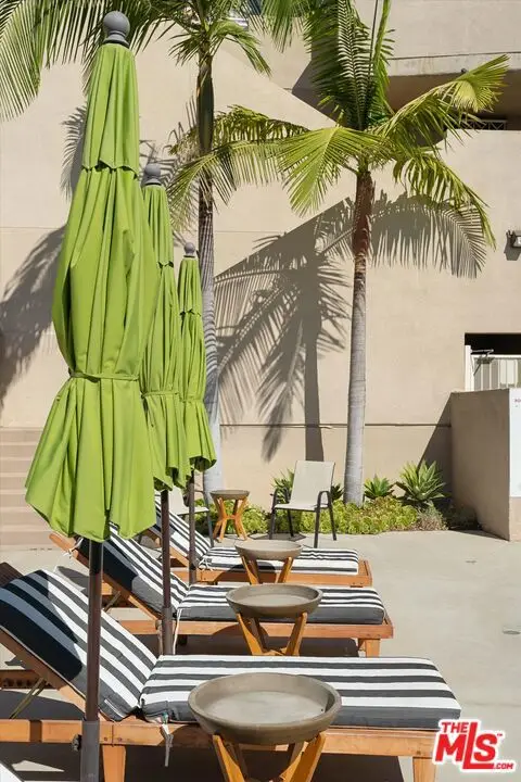 2222 N Beachwood Drive #211, Los Angeles, CA 90068 - Image #3