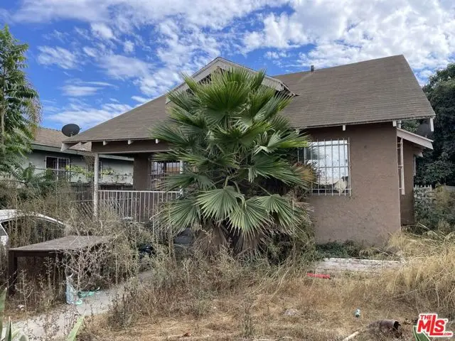 606 W 85th Street, Los Angeles, CA 90044 - Image #2