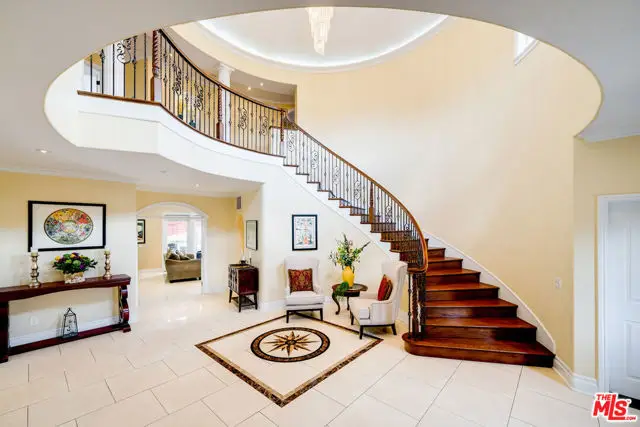 5966 Abernathy Drive, Los Angeles, CA 90045 - Image #3