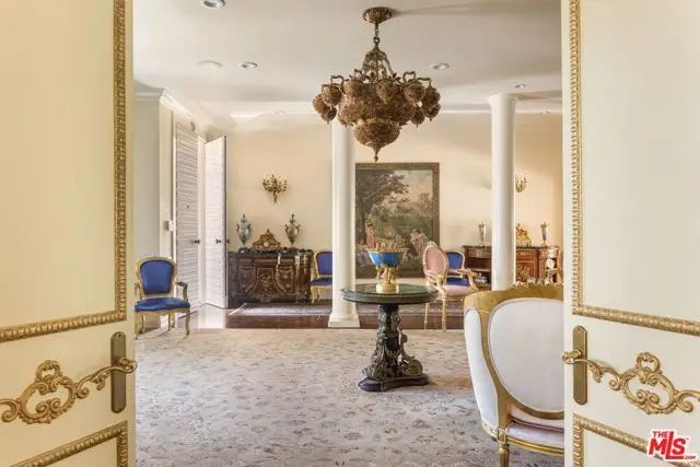 709 N Camden Drive, Beverly Hills, CA 90210 - Image #2