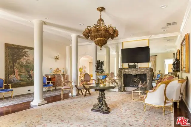 709 N Camden Drive, Beverly Hills, CA 90210 - Image #3