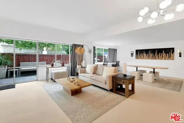 7135 Hollywood Boulevard #103, Los Angeles, CA 90046 - Image #3