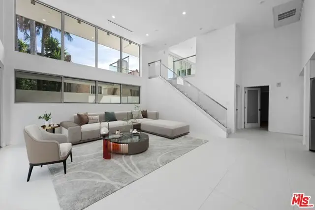 621 N Kings Road #1, West Hollywood, CA 90048 - Image #3