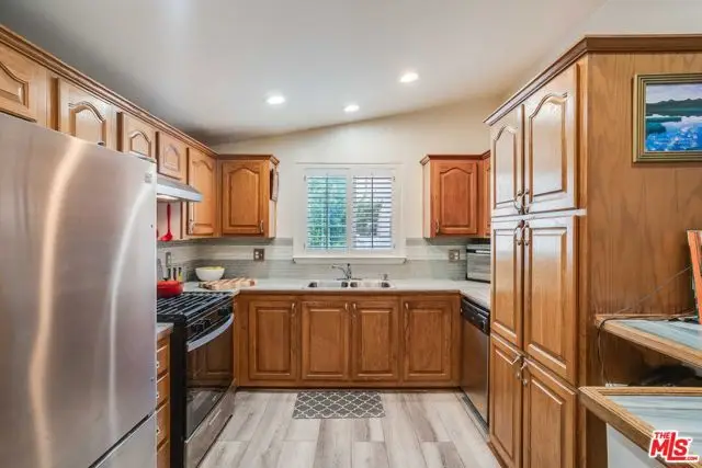 146 Apache, Topanga, CA 90290 - Image #2