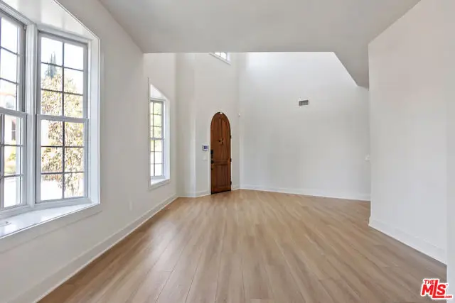 23550 Valley View Road, Calabasas, CA 91302 - #2