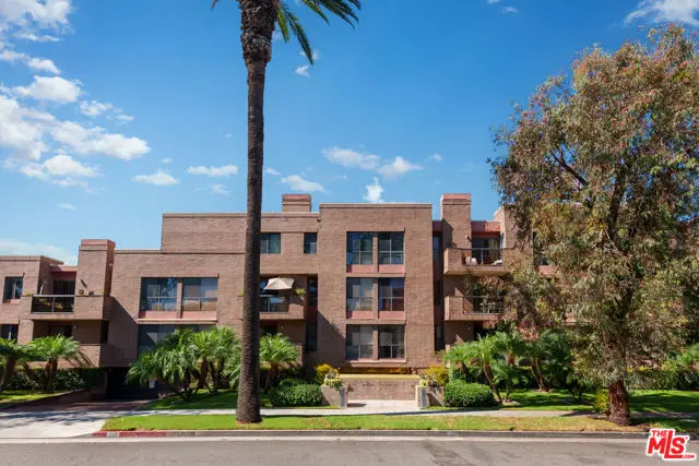 235 S Tower Drive #305, Beverly Hills, CA 90211 - Image #1