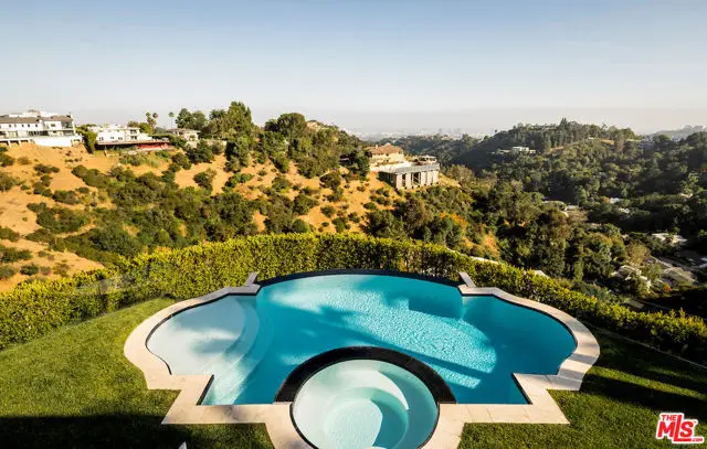 10932 Savona Road, Los Angeles, CA 90077 - Image #3