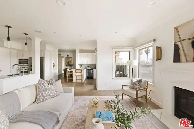 432 S Willaman Drive #401, Los Angeles, CA 90048 - Image #3