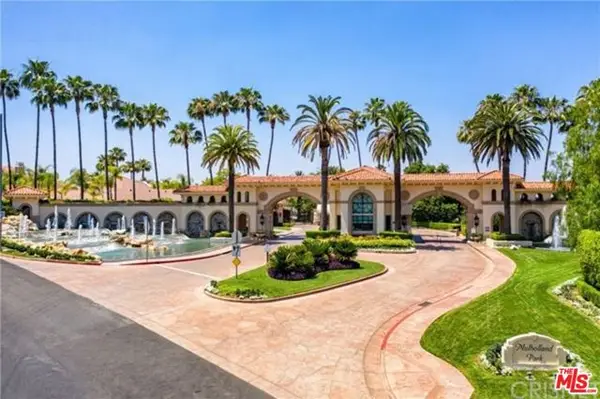 19016 Devonport Lane, Tarzana (los Angeles), CA 91356