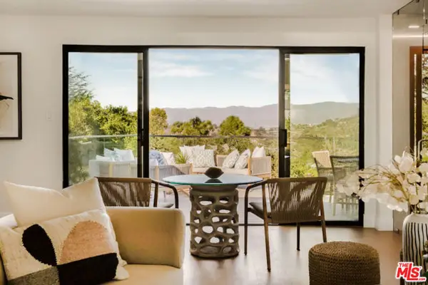 8921 Appian Way, Los Angeles, CA 90046