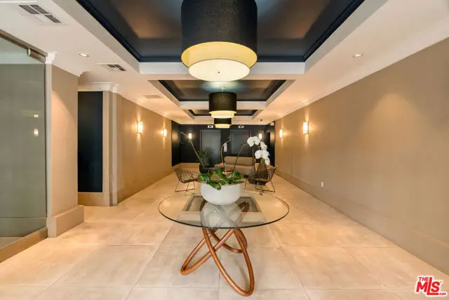 585 N Rossmore Avenue #407, Los Angeles, CA 90004 - Image #2