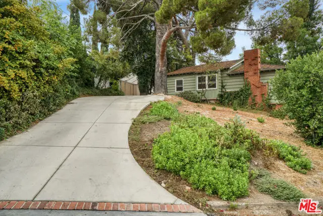 22460 Venido Road, Woodland Hills, CA 91364 - #1