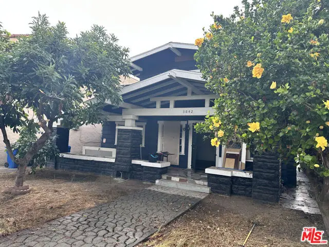 5642 La Mirada Avenue, Los Angeles, CA 90038 - Image #2
