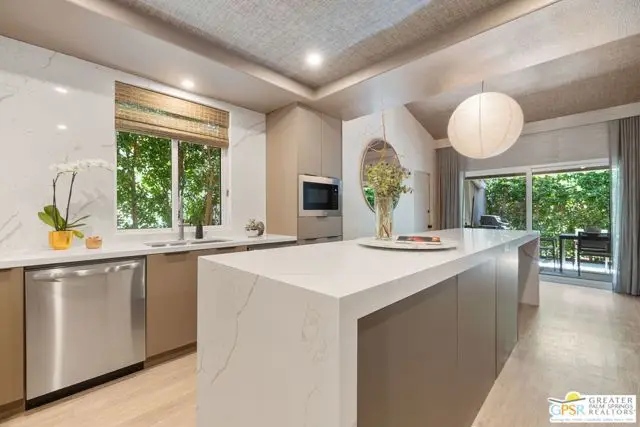 3708 E Bogert Trail, Palm Springs, CA 92264 - Image #2