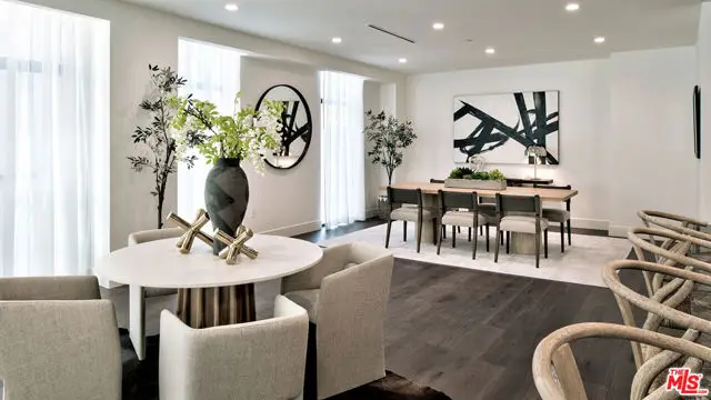 425 N Palm Drive #202, Beverly Hills, CA 90210 - Image #2