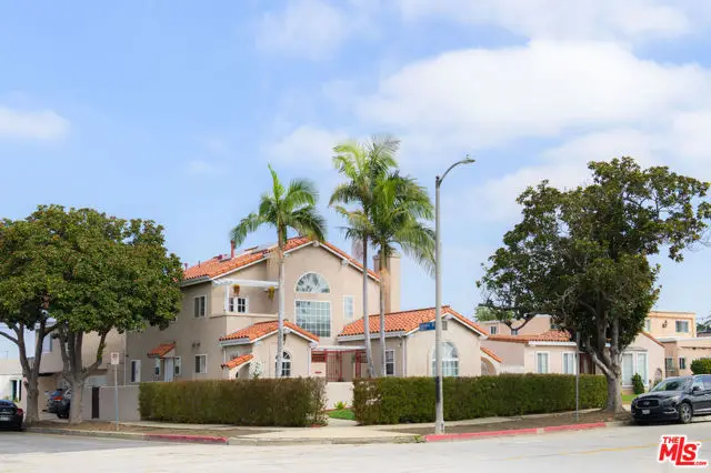 1659 W 83rd Street, Los Angeles, CA 90047 - Image #2