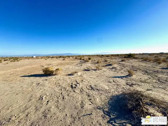 2212 Palm Manor Avenue, Thermal, CA 92274 - #3