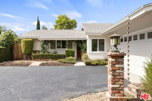 7749 Nita Avenue, Canoga Park, CA 91304 - Image #3