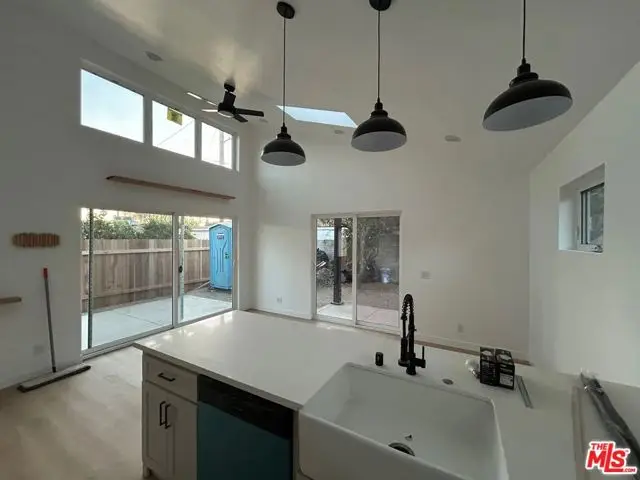 16124 San Fernando Mission Boulevard, Granada Hills, CA 91344 - #2