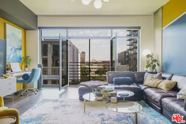 1111 S Grand Avenue #716, Los Angeles, CA 90015 - Image #2