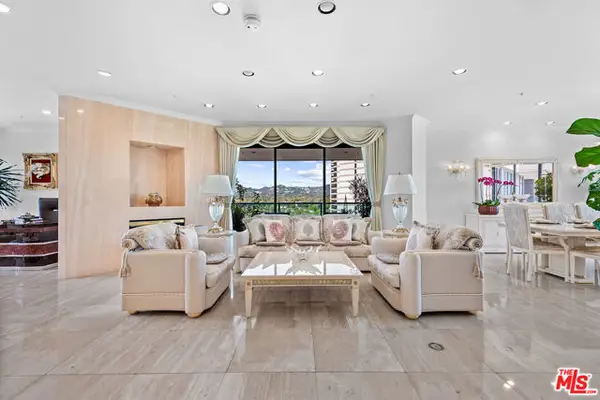 10490 Wilshire Boulevard #1206, Los Angeles, CA 90024