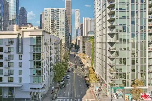 645 W 9th Street #740, Los Angeles, CA 90015 - Image #3