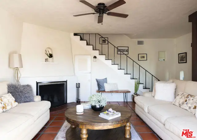 2041 Glencoe Way, Los Angeles, CA 90068 - Image #1