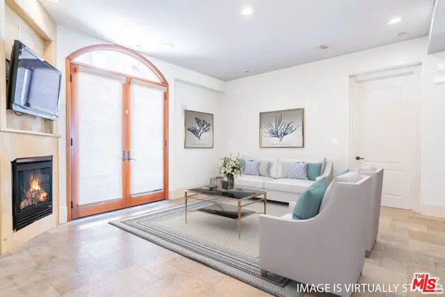 16123 W Sunset Boulevard #305, Pacific Palisades, CA 90272 - Image #2