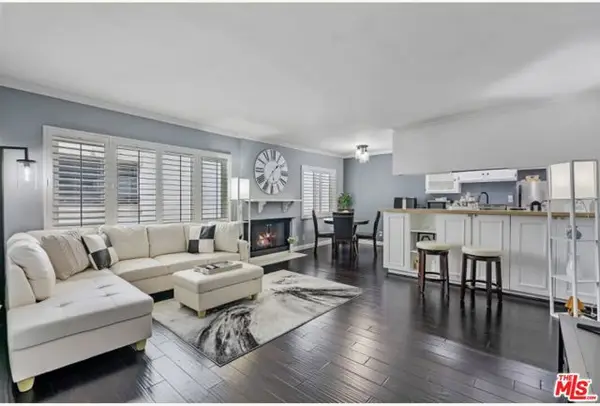 11639 Chenault Street #404, Los Angeles, CA 90049