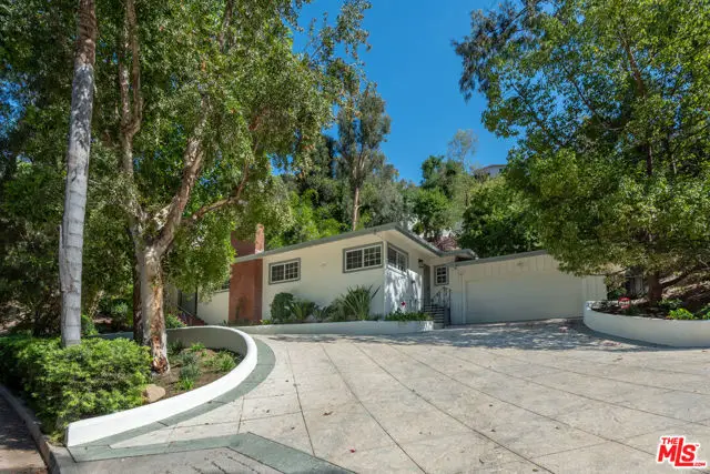 2206 Outpost Drive, Los Angeles, CA 90068 - Image #3