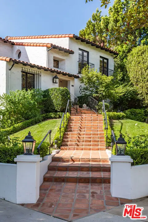 365 Comstock Avenue, Los Angeles, CA 90024 - Image #2